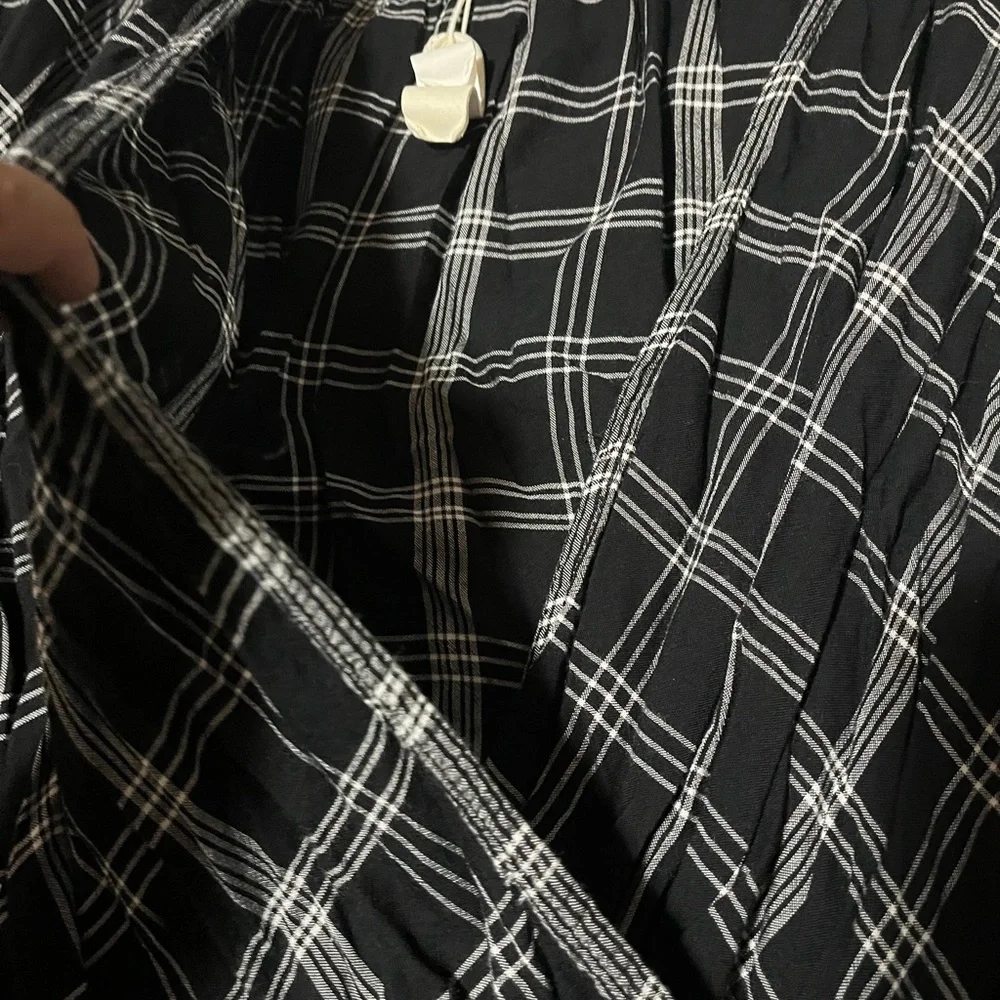 Plaid open wrap long sleeve Max Studio-  juniors large - Picture 3 of 4